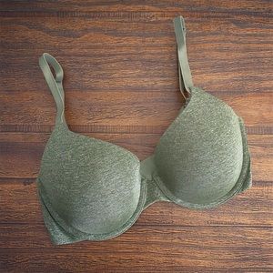 VS T-Shirt Semi-Demi Bra 34D